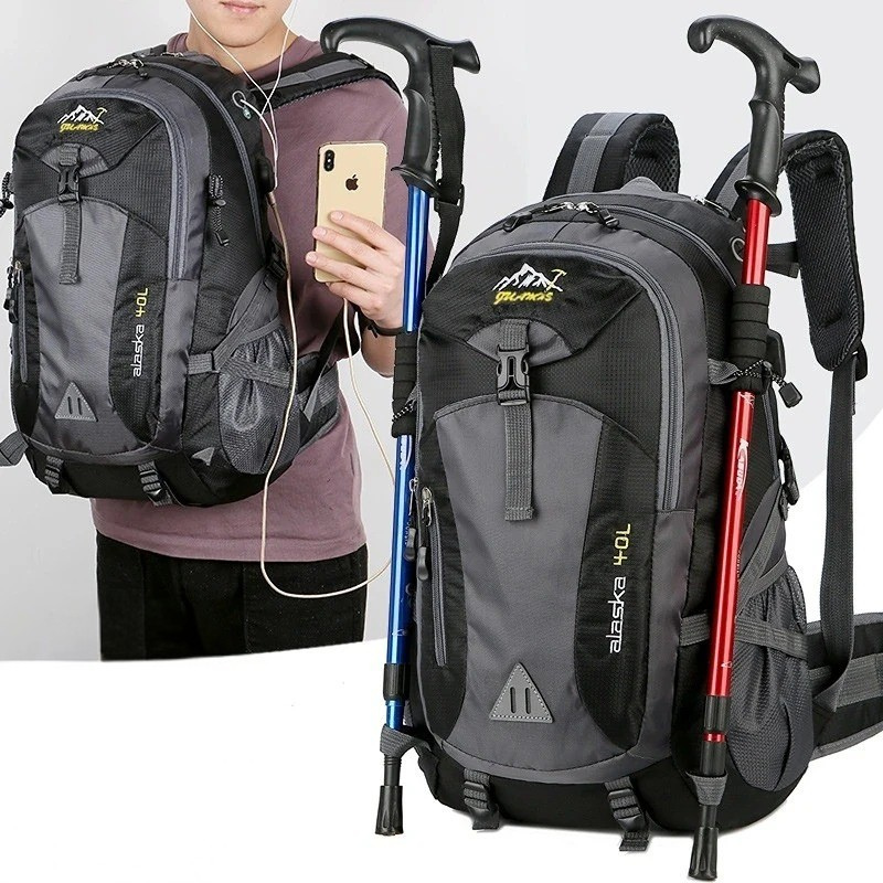 Mochila de Senderismo 40L con USB y Diseño Impermeable