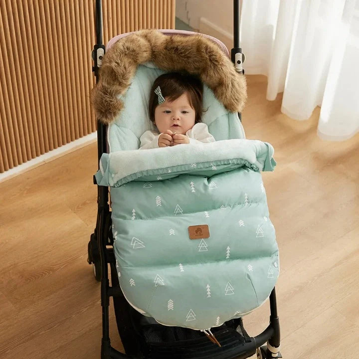 Equipaje Montaña - Saco de dormir de invierno para bebé con cuello de piel sintética